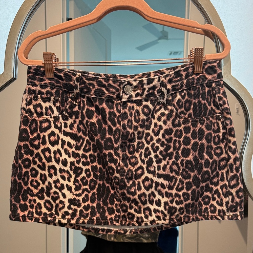 Pacsun mini skirt